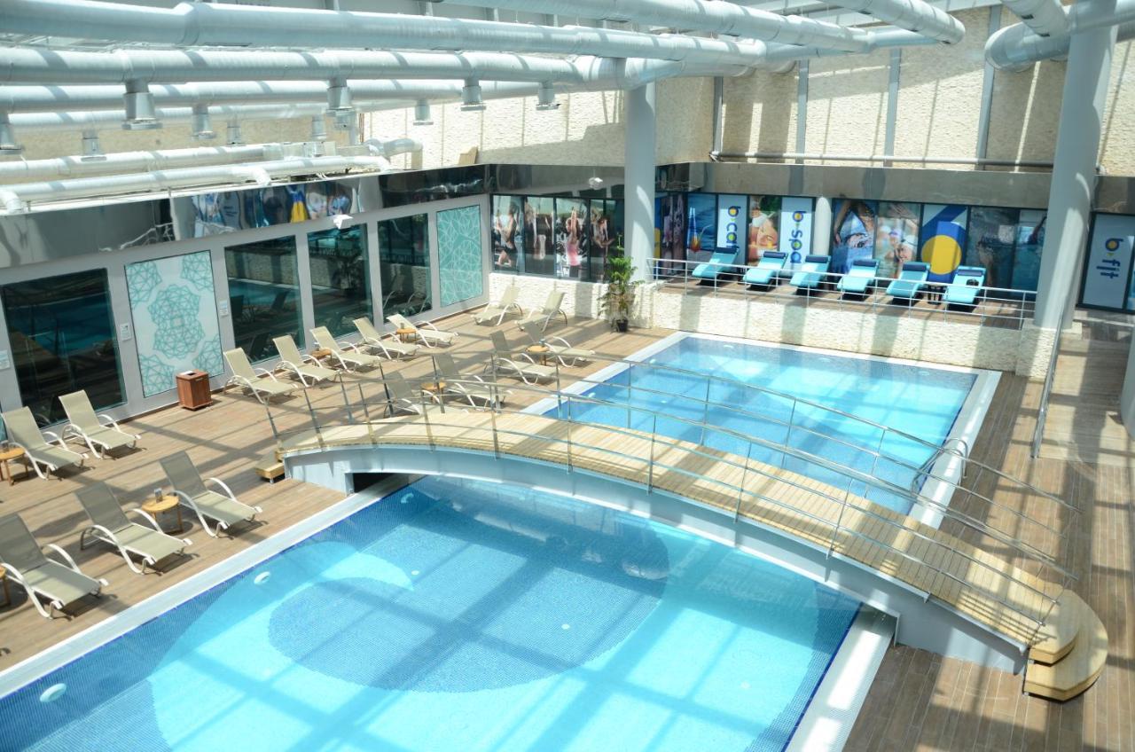 Mercure Istanbul West Hotel & Convention Center Экстерьер фото