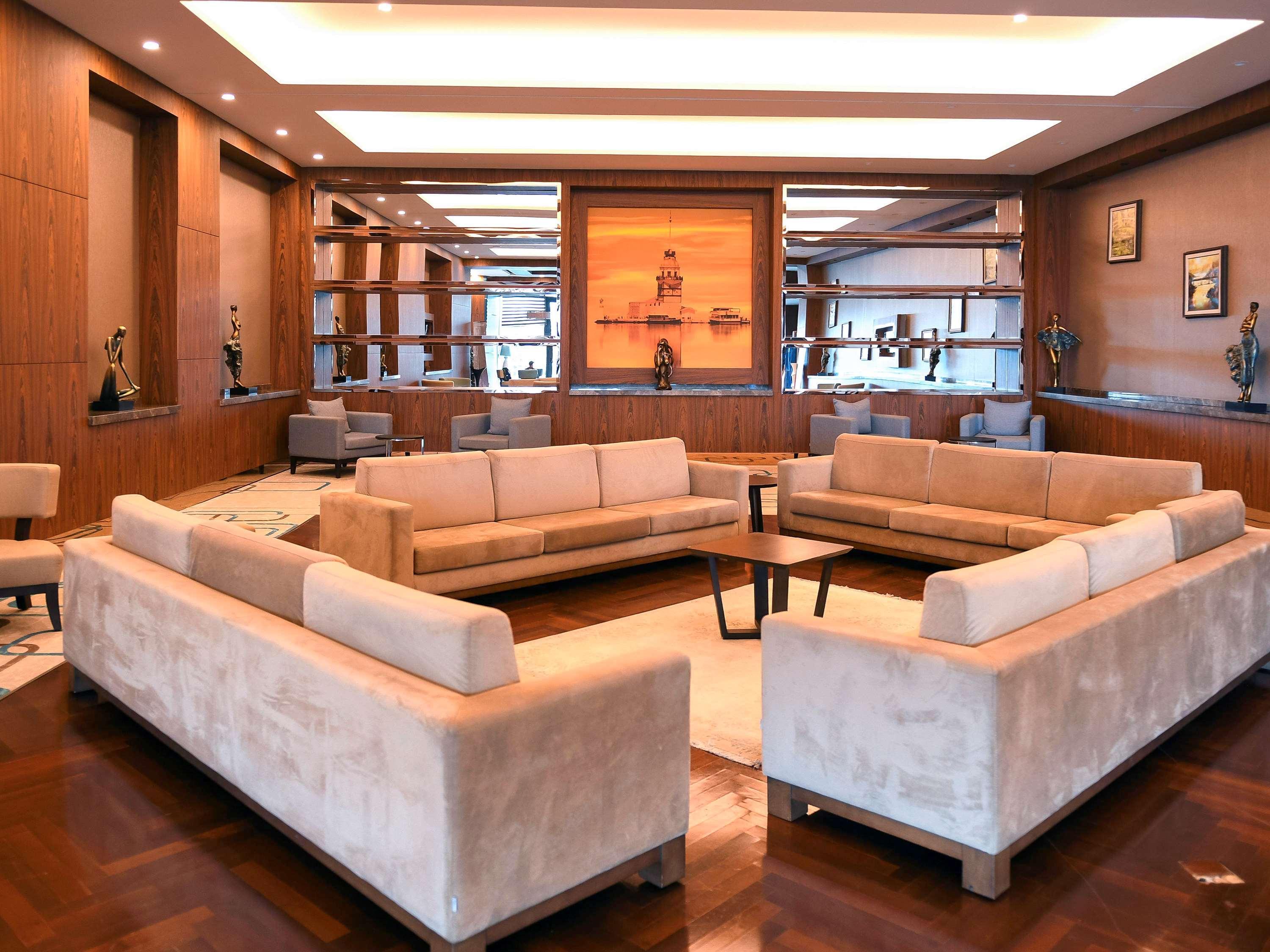 Mercure Istanbul West Hotel & Convention Center Экстерьер фото